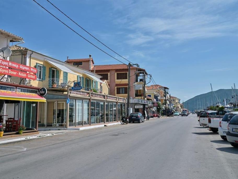 Marina View Lefkada Apartment Buitenkant foto